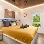 Golden Luxury House * Агд