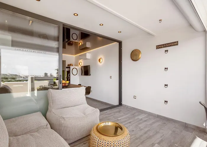 Apartamento Golden Luxury House *
